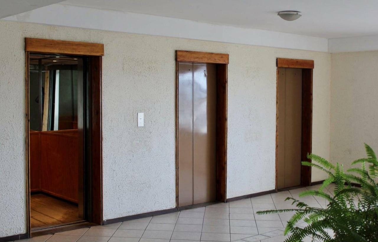 Departamento En El Centro De Barilocheアパートメント エクステリア 写真